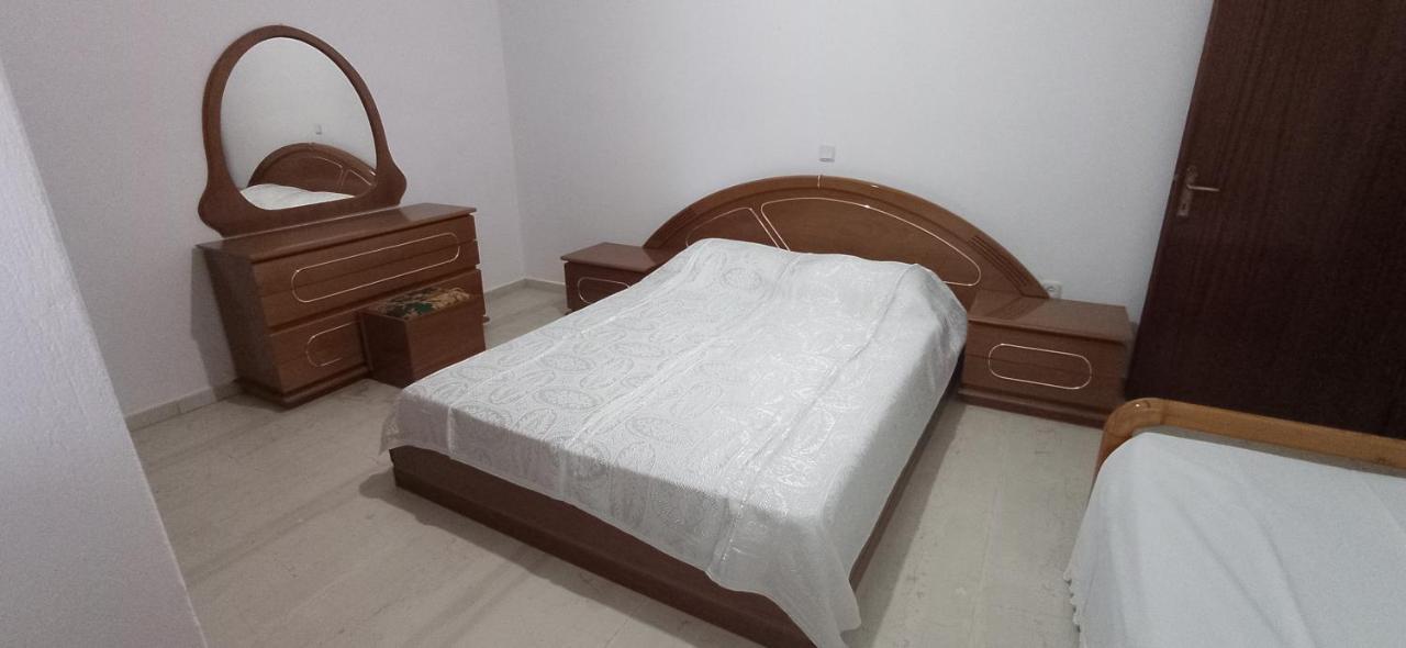Ευρύχωρο Και Άνετο Διαμέρισμα Στην Ιτέα Joanna'S Apartment Kirra Exteriör bild