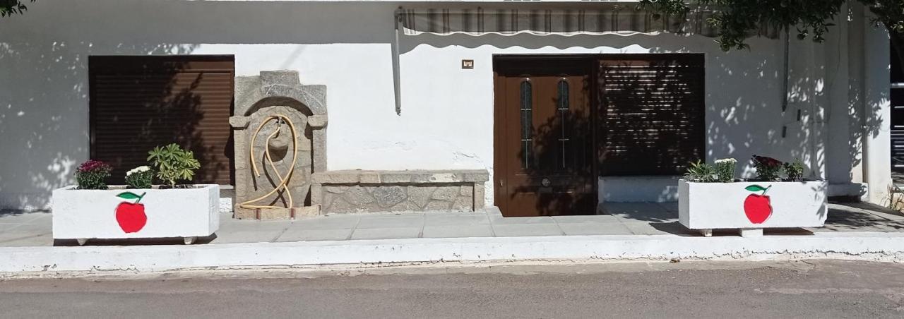 Ευρύχωρο Και Άνετο Διαμέρισμα Στην Ιτέα Joanna'S Apartment Kirra Exteriör bild