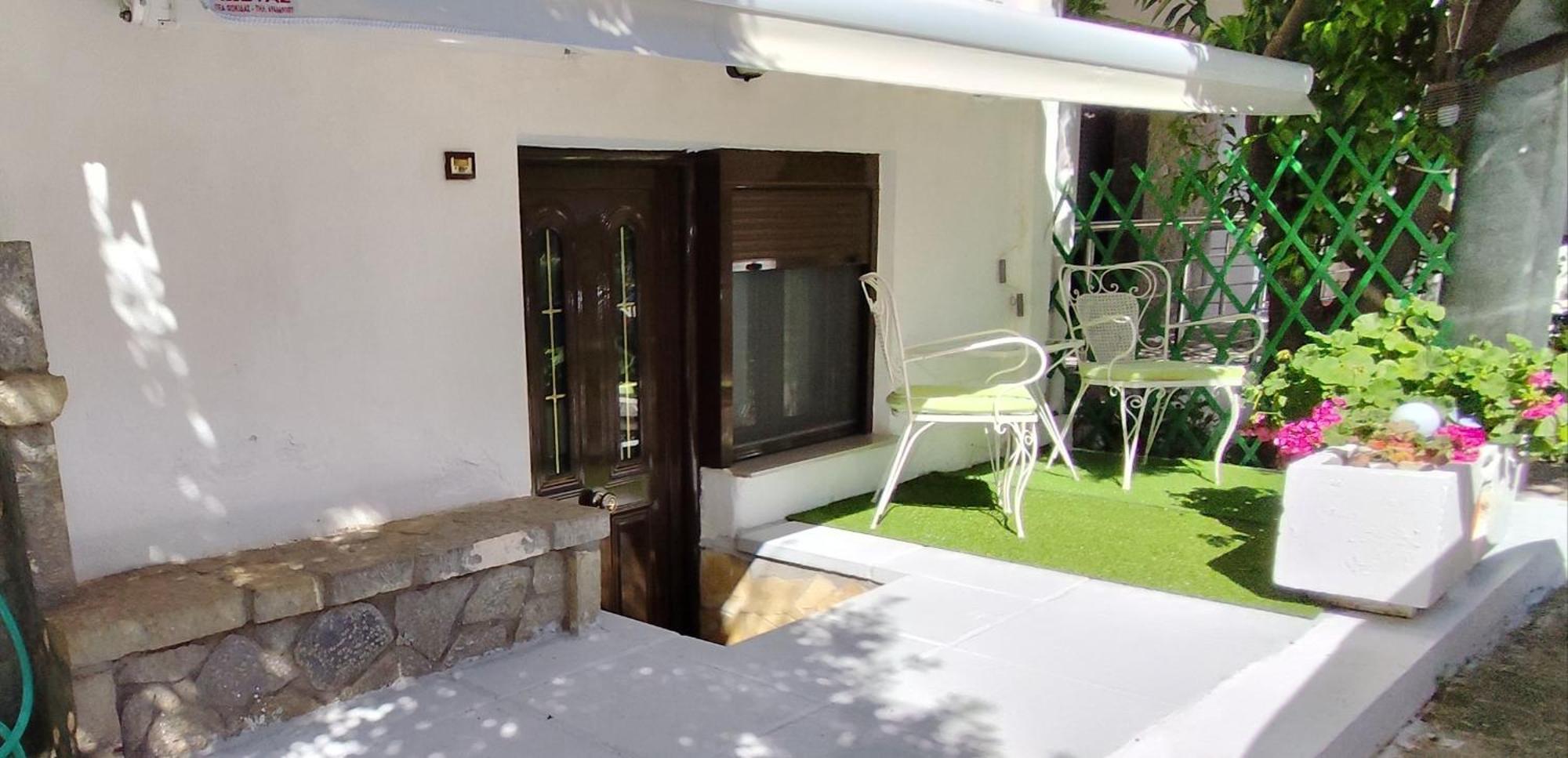 Ευρύχωρο Και Άνετο Διαμέρισμα Στην Ιτέα Joanna'S Apartment Kirra Exteriör bild